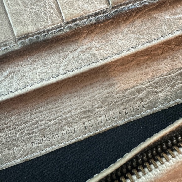 Balenciaga Zippy Wallet - Picture 6 of 6